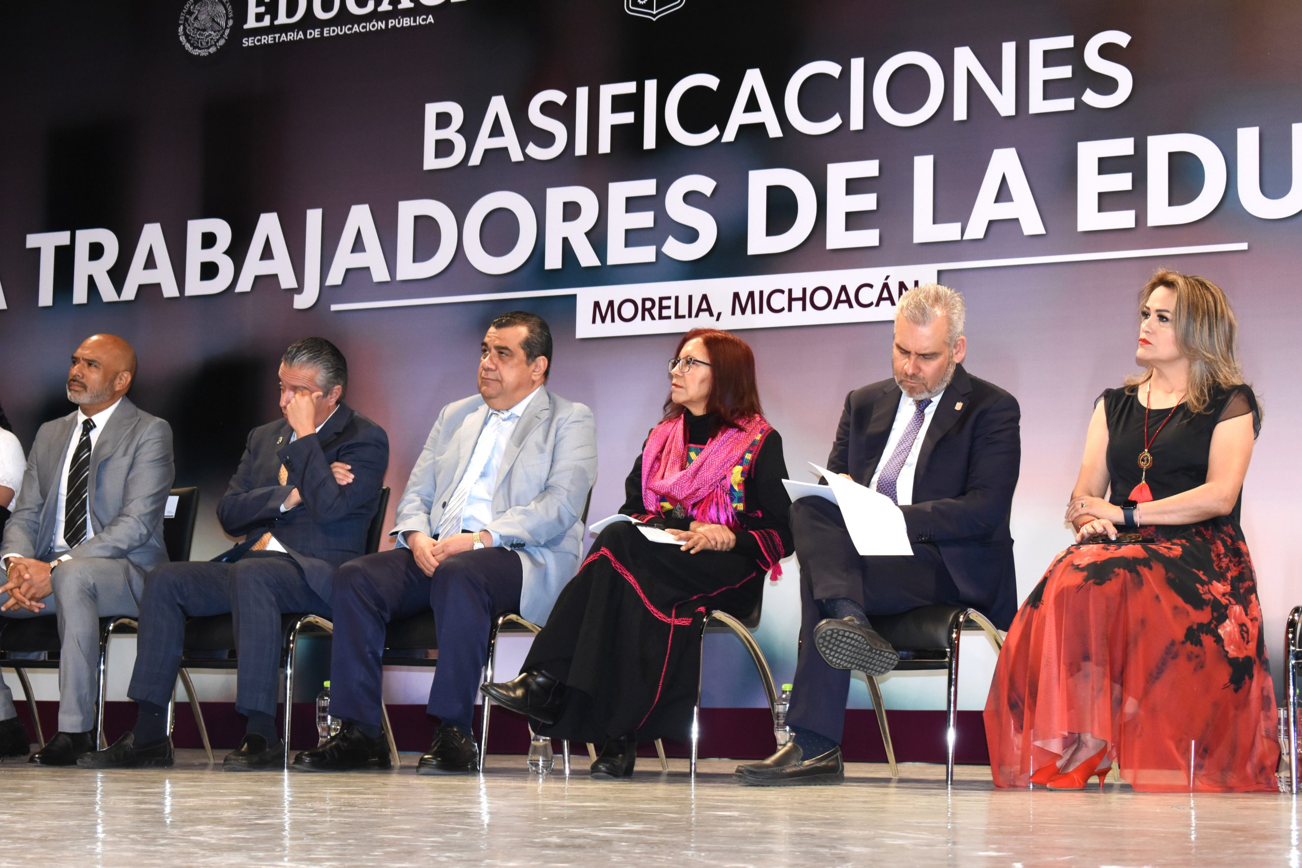 Cancelación de reforma educativa y basificación de 950 mil docentes dignifican magisterio: Leticia Ramírez
