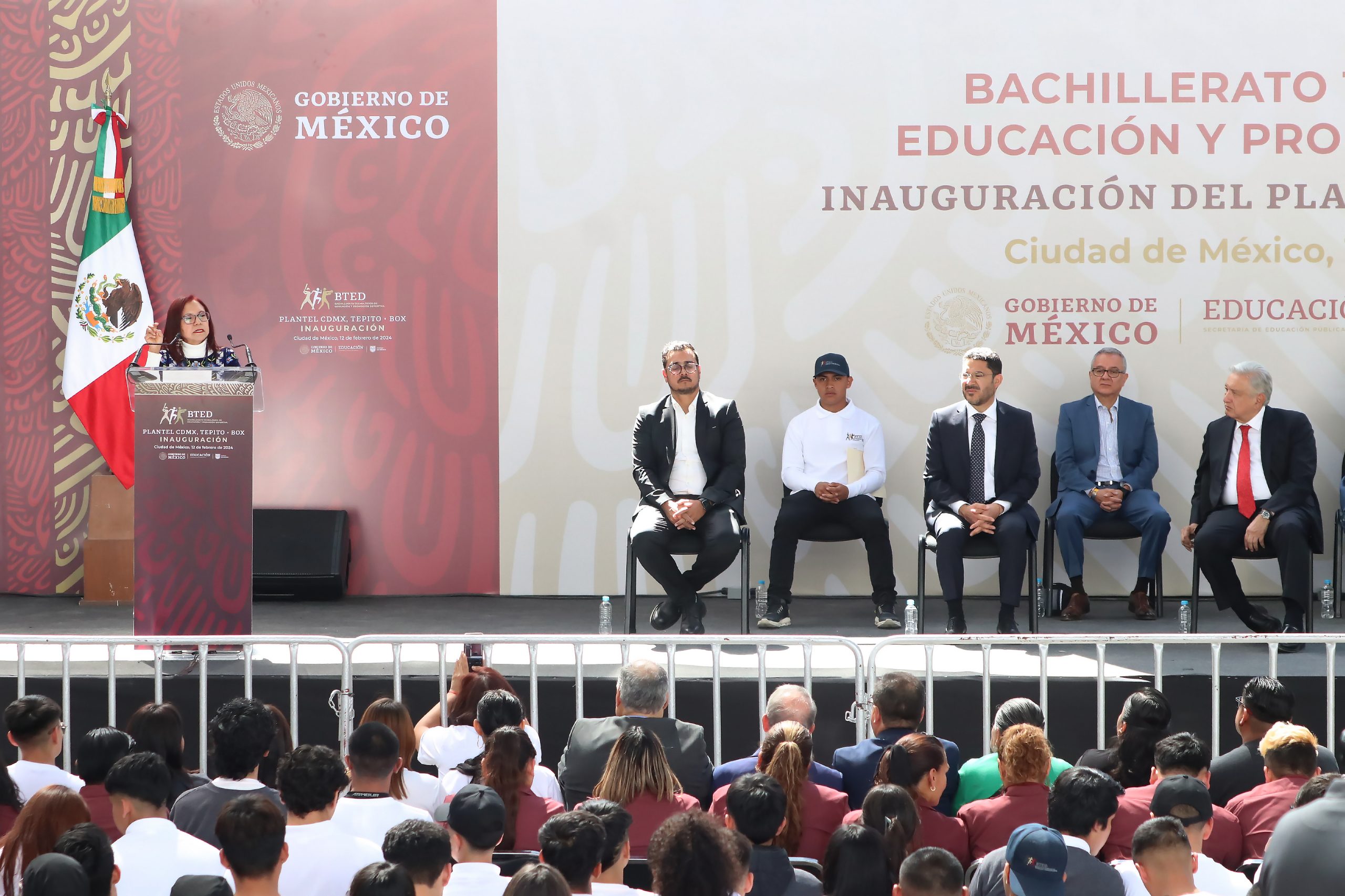 En Tepito, SEP inaugura Bachillerato Tecnológico de Educación y Promoción Deportiva en Boxeo