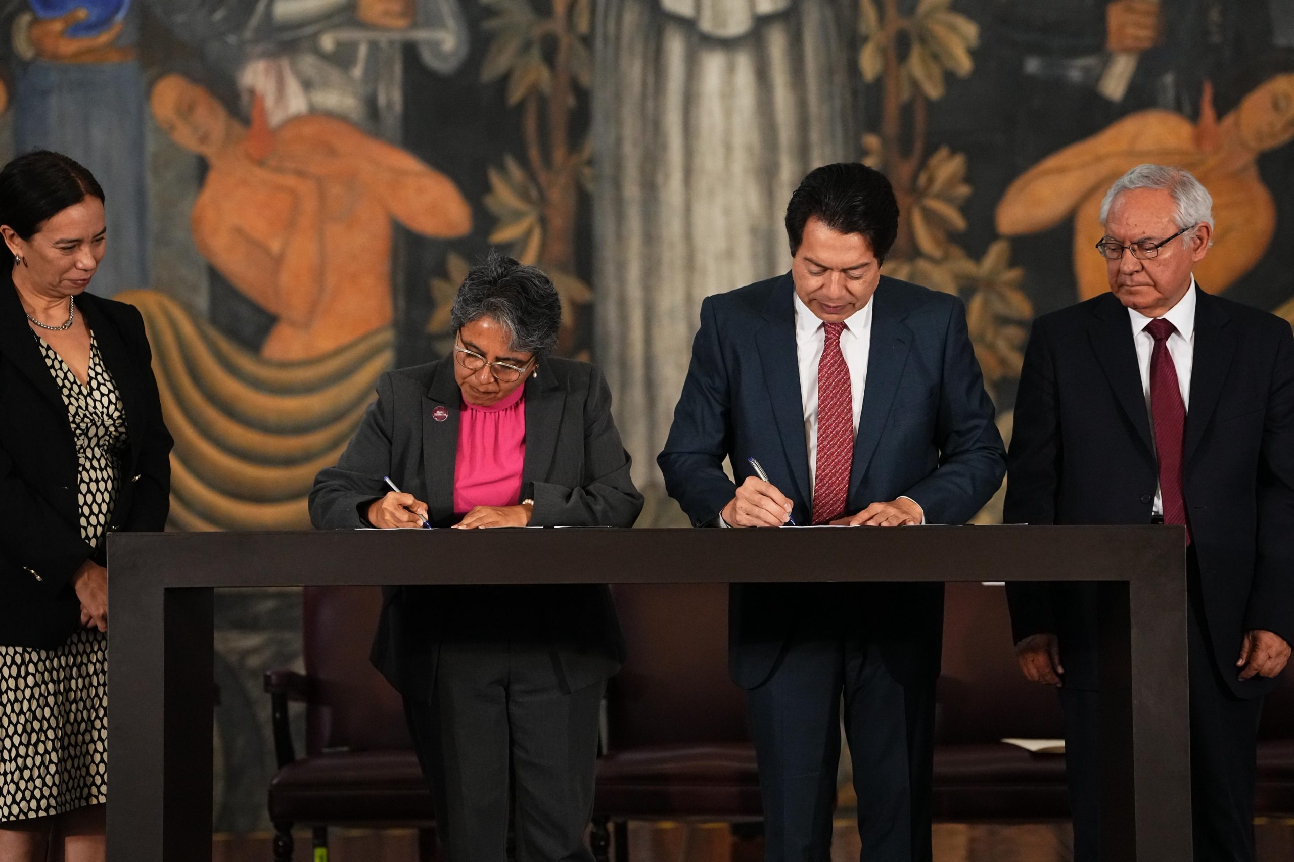 SEP y Buen Gobierno comparten el compromiso inquebrantable con la honestidad: Mario Delgado