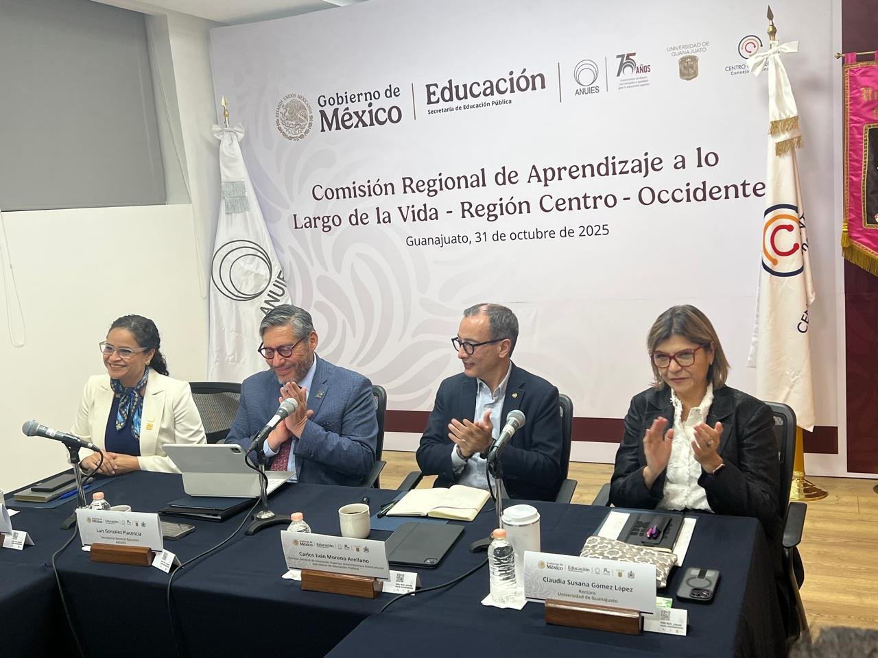 Comisiones regionales de aprendizaje a lo largo de la vida, espacios permanentes de discusión  de temas relevantes y prioritarios para la educación superior: ANUIES